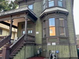 1978 Estrella Ave #8, Los Angeles, CA 90007