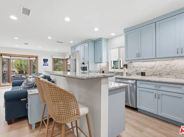 3600 Pine Ave, Manhattan Beach, CA 90266