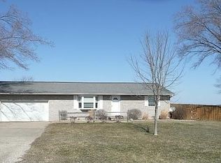Straub Rd, Green valley, IL 61534