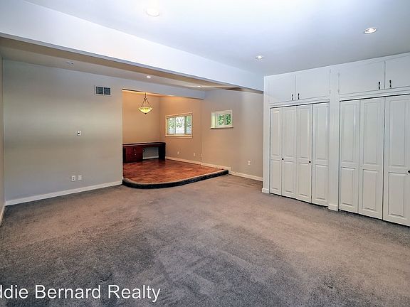 2nd image of 5743 Wish Ave