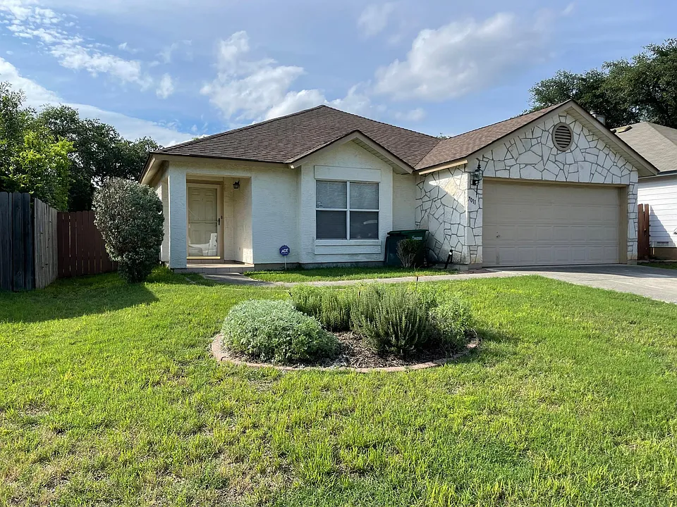7011 Mary Todd Dr