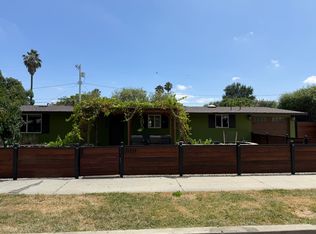 19516 Ingomar St, Reseda, CA 91335