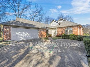 6777 Northcreek Ln, Dallas, TX 75240