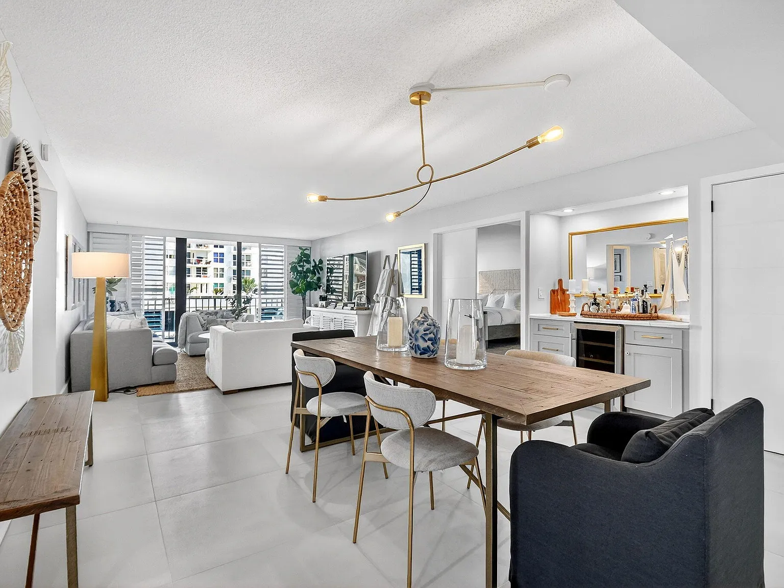 2 bed, 2.0 bath, 1482 sqft, $12,000 — Photo 3