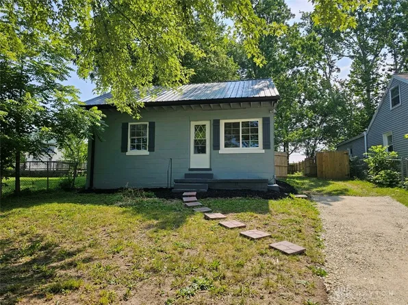 207 Coblentz St, New Paris, OH 45347