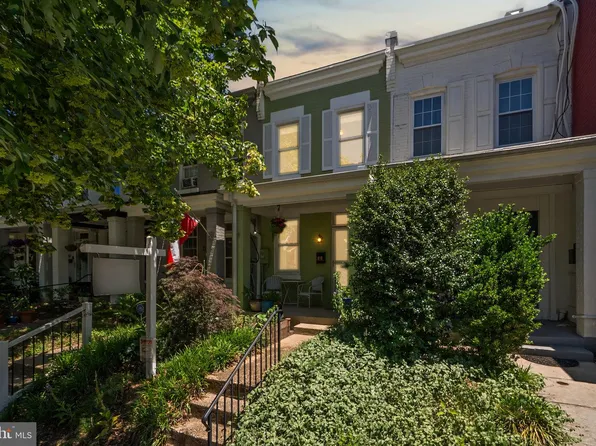 11 16th St NE, Washington, DC 20002