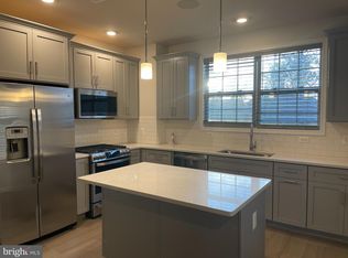 23255 Milltown Knoll Sq UNIT 102, Ashburn, VA 20148