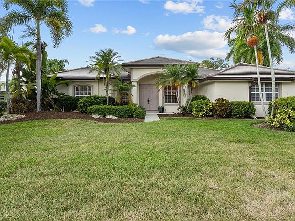 2nd image of 8315 DEERBROOK CIRCLE