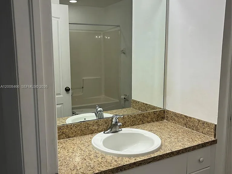 3109 10th St W — Photo 11