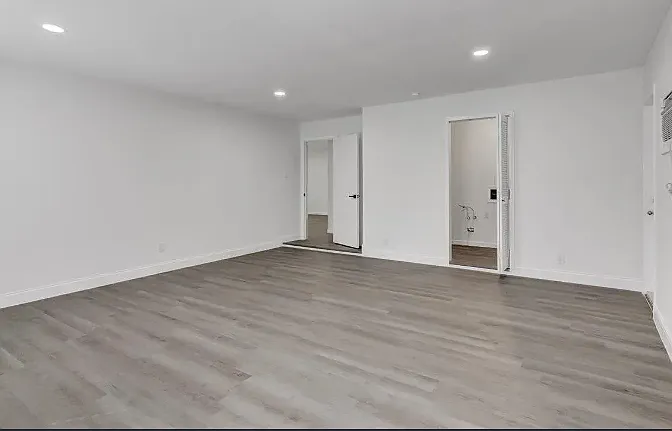 108 Sparrow Way - 1 — Photo 3