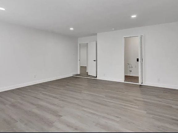 3rd image of 108 Sparrow Way