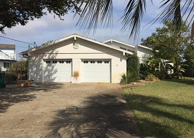 1st image of 714 Sailfish Dr