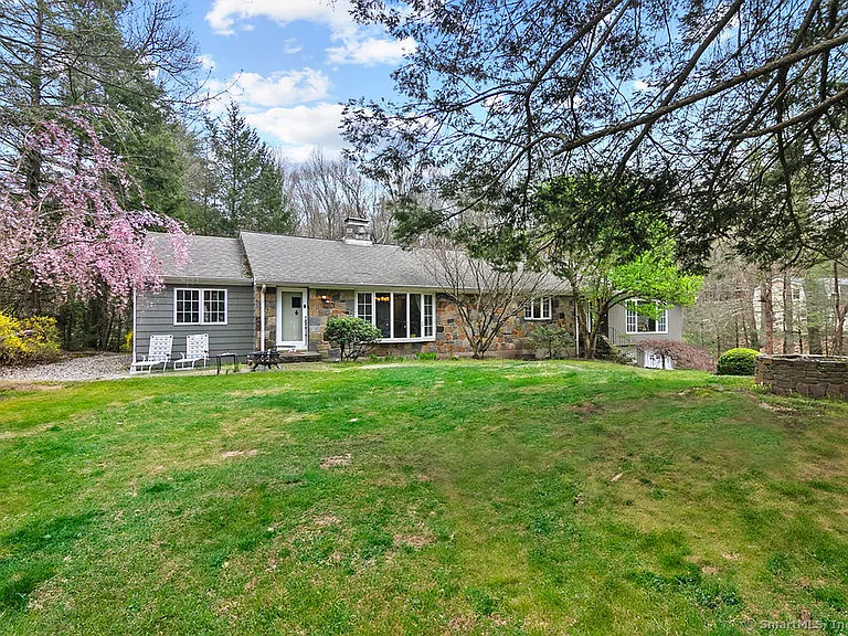 14 Ridgewood Rd — Photo 35