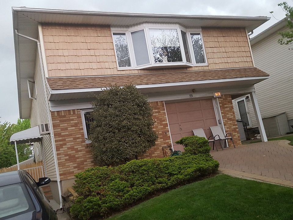 1st image of 79 Oakville St