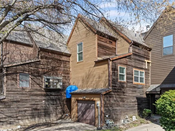 4904 NW Barry Rd, Kansas City, MO 64154