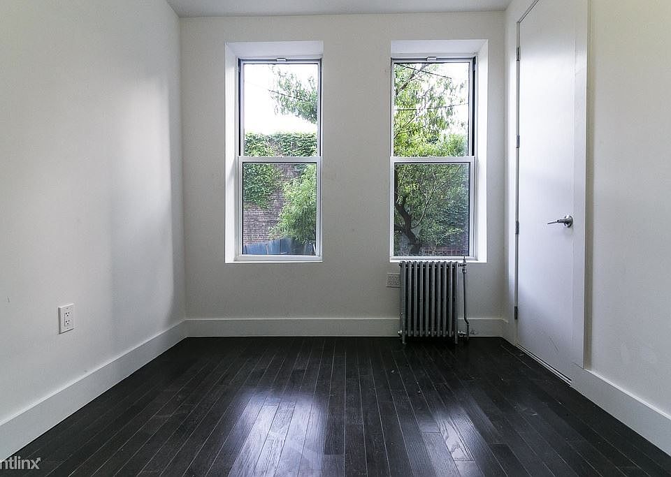 IStsdmek7gny4j1000000000