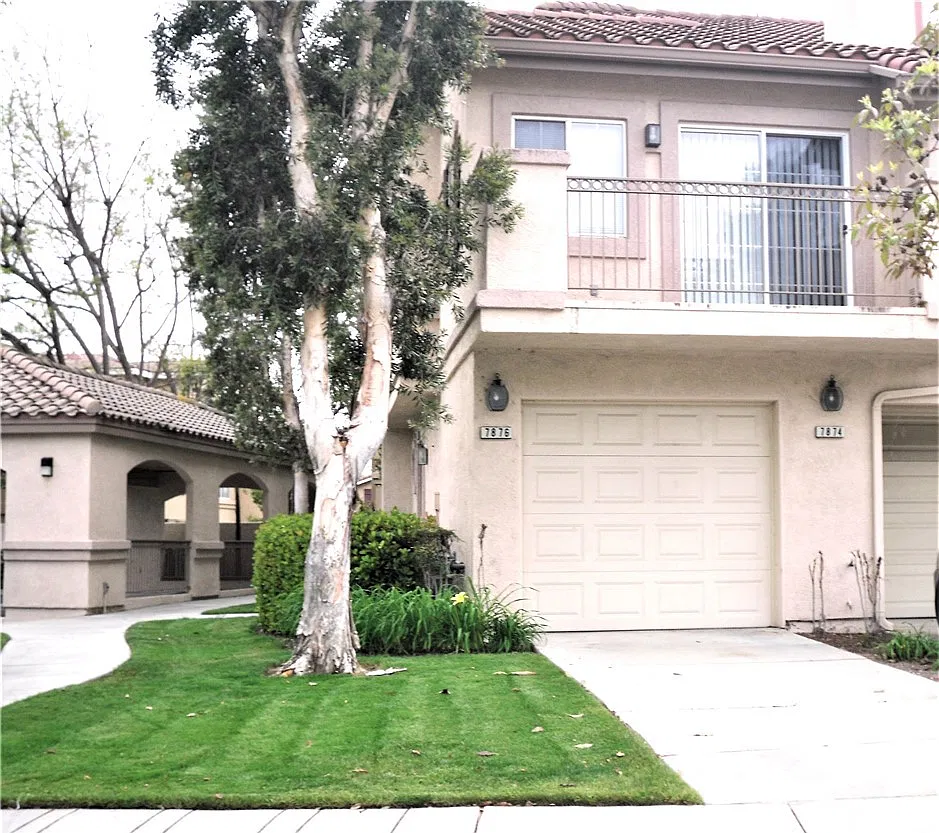 2 bed, 1162 sqft, $3,300 — Photo 4