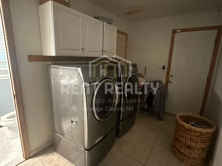 33 Pine Hill Rd — Photo 17