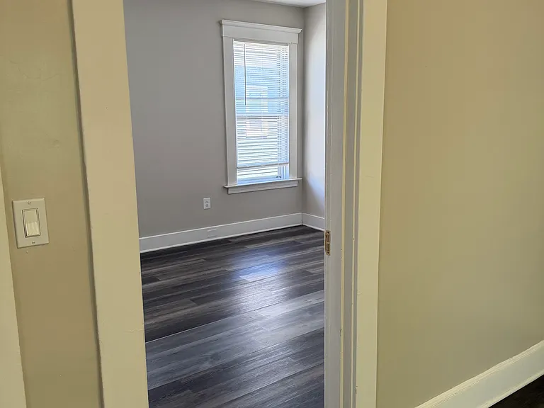 119 Hobart St #2 — Photo 7