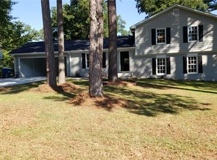2033 S Oak Dr, Lawrenceville, GA 30044