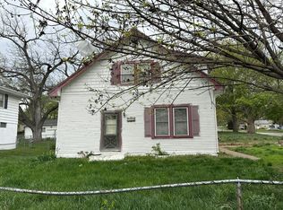 902 W 24th Ave, Bellevue, NE 68005