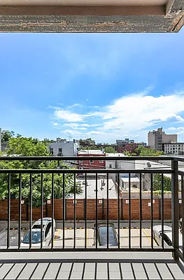 Rented by Corcoran | media 25