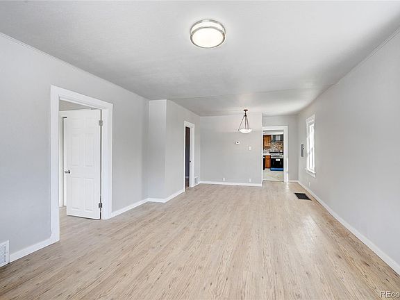 3rd image of 1487 W Cedar Avenue