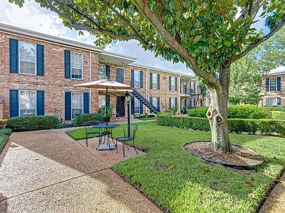 2nd image of 6402 Del Monte Dr APT 47