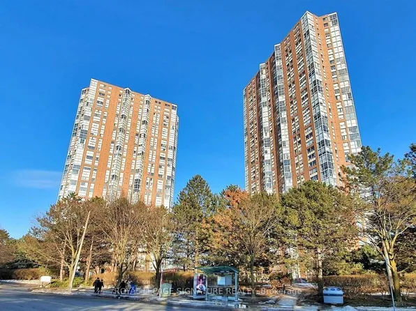 5 Concorde Pl, Toronto, ON