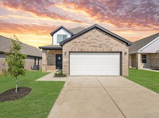 1510 Romans Rd, Ennis, TX 75119