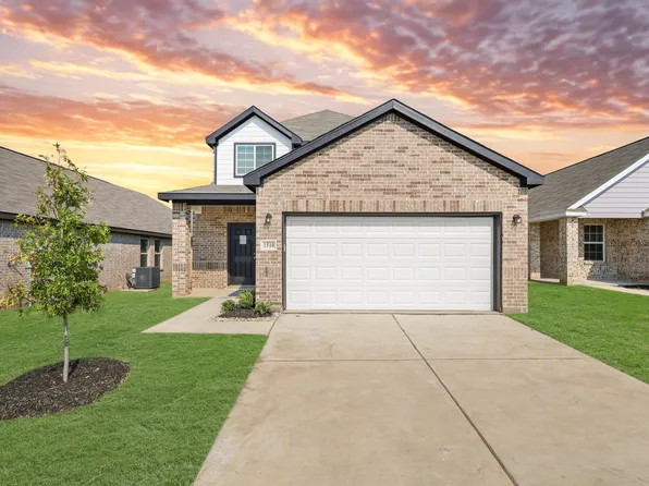 1510 Romans Rd, Ennis, TX 75119