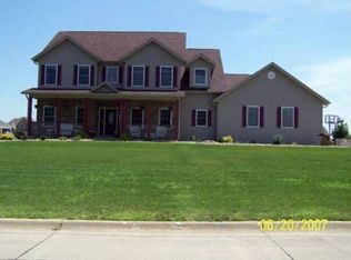 900 Canterbury Dr, Burlington, IA 52601