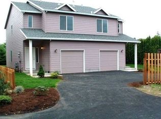 18138 NE Everett Ct, Portland, OR 97230