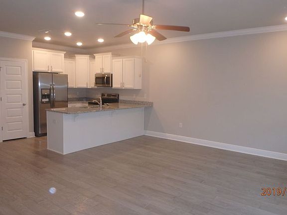 4th image of 263 S East St #56