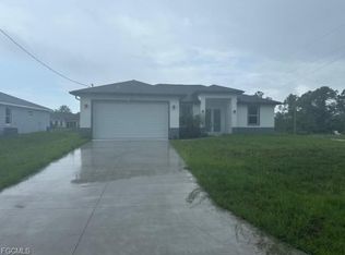 2719 34th St W, Lehigh Acres, FL 33971