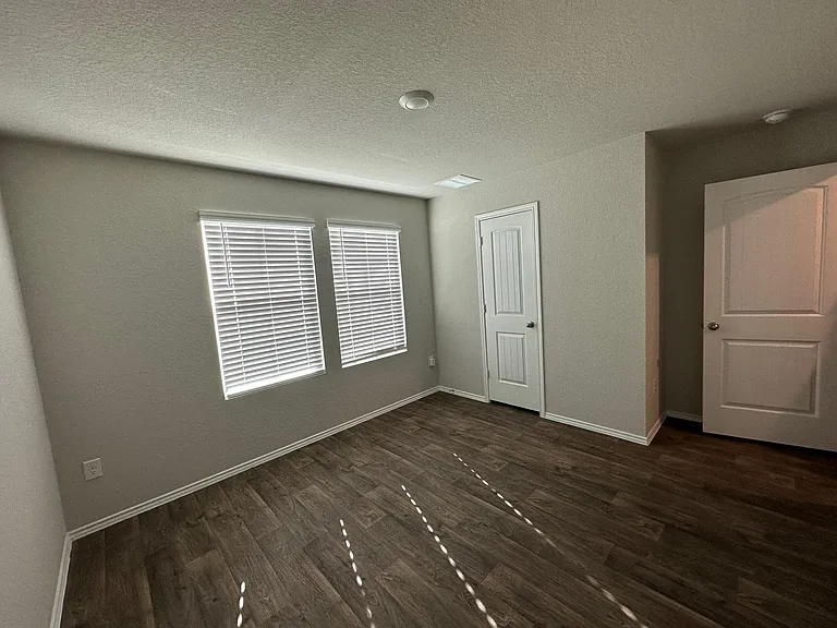 15012 Siberian Elm Ln — Photo 43