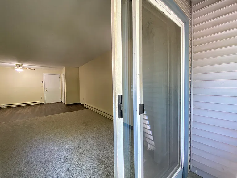 Sunset Ridge Apartments — Photo 85