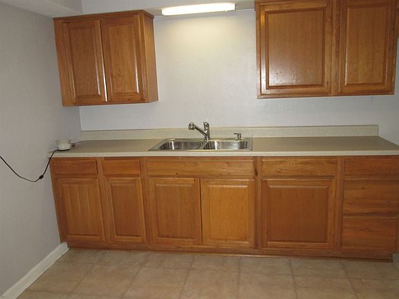 3rd image of 4005 N Janney Ave