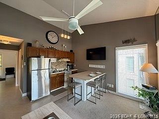 3rd image of 1442 Nichols Rd #G-401