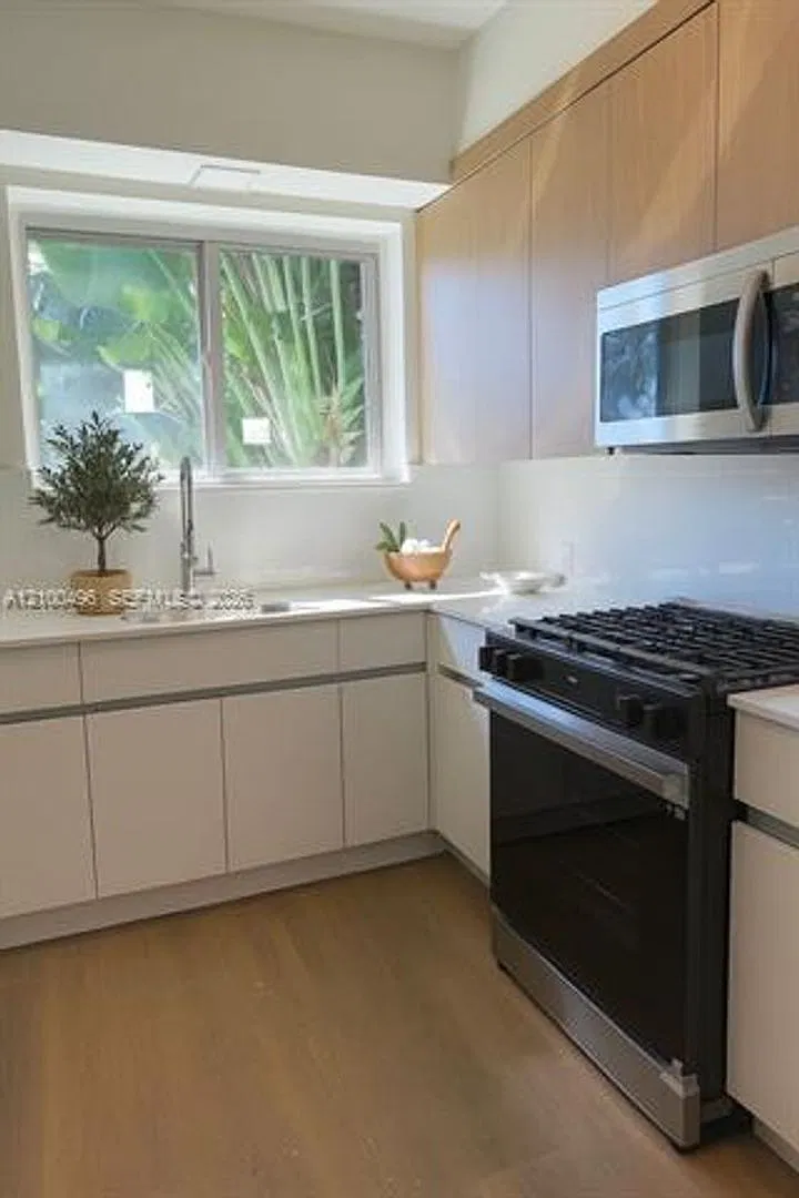 1535 West Ave cu-7, Miami Beach, FL 33139 — Photo 1