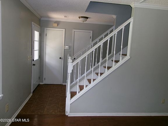 3rd image of 161 Mapleview Rd