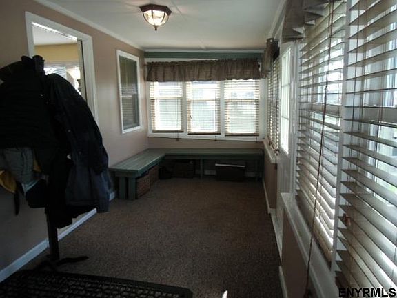 4th image of 45 McNutt Ave