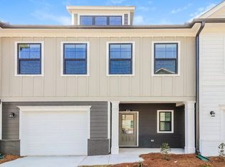 834 Calvin Park Dr, Ball Ground, GA 30107