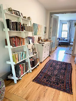 Rented by KWNYC Tribeca | media 36