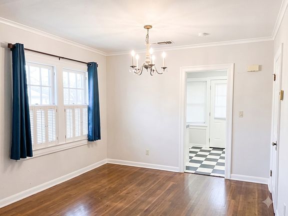 4th image of 5802 S Archer Ave APT 3