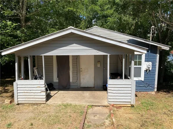 606 Line St, Cedartown, GA 30125