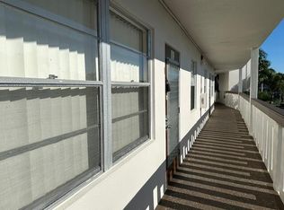 3032 Hythe B #B, Boca Raton, FL 33434