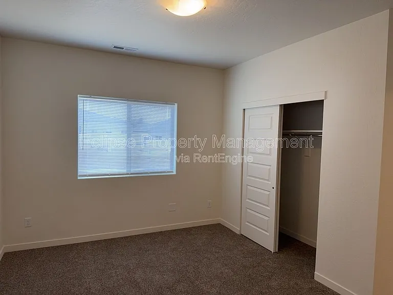 2638 B 1/2 Rd — Photo 16
