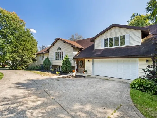 1691 W Hanley Rd, Mansfield, OH 44904