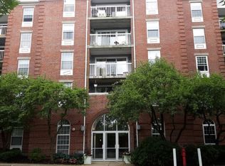 200 Captains Row APT 504, Chelsea, MA 02150